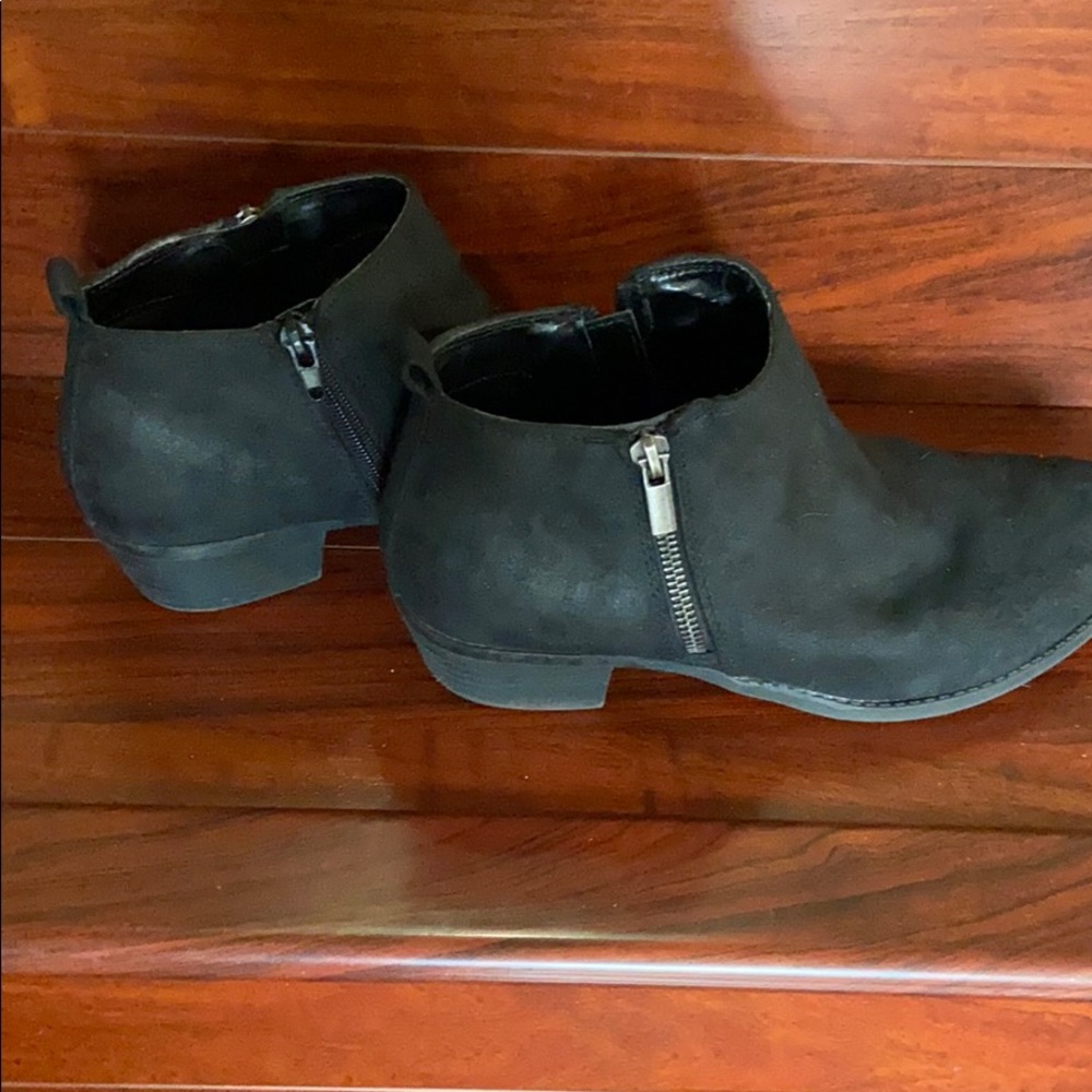 Carlos Santana Ankle Boots